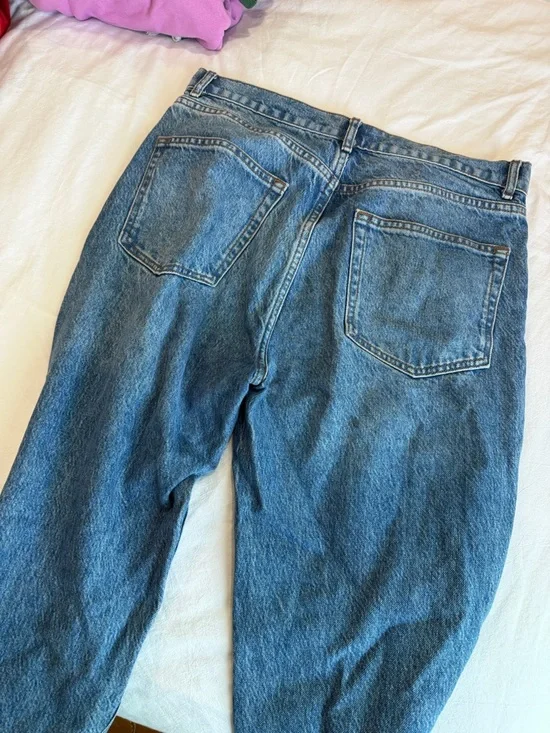 Reformation Cynthia High Rise Straight Leg Jeans in Colorado - Picture 4 of 7